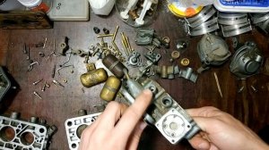 330-й винт вторичного эмульсирования смеси. Вскрывать или нет???  Как регулировать?