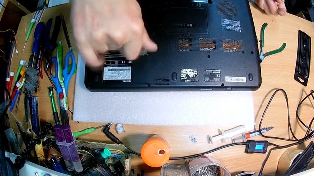 Ремонт и Чистка ноутбука Toshiba L500. Серия №3. Сборка! смотреть онлайн