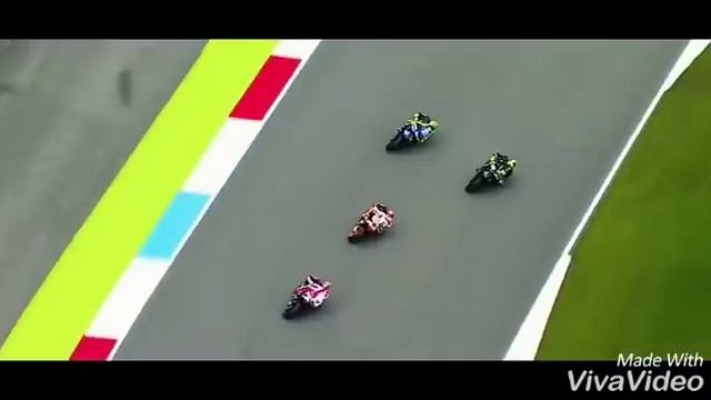 Valentino Rossi 2017-Faded смотреть онлайн