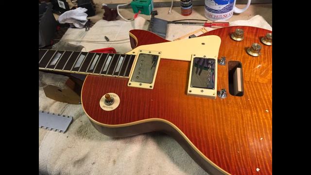 Washburn LP смотреть онлайн