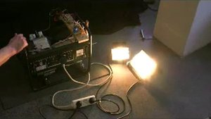 ГЕНЕРАТОР РАБОТАЕТ НА ВОДОРОДЕ! АВТОНОМНАЯ СИСТЕМА НАГРУЗКА ПРИМЕРНО 800 ВАТЕ!