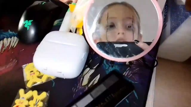 Влог с дня рождения Вики (нам не разрешили смотреть видео с камер) смотреть онлайн