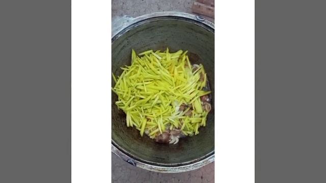 ПЛОВ с мясом говядины на костре - вкусный рецепт #пловнакостре#казан#пловвказане#плов #очаг