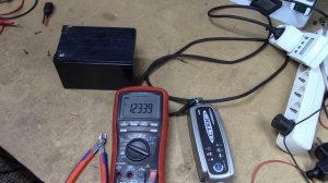 CTEK Multi XS 3600 battery charger teardown & repair