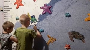 Декор стены своими руками из гипса и жидких обоев.  #декорстены #гипс #пановататьяна #жидкиеобои