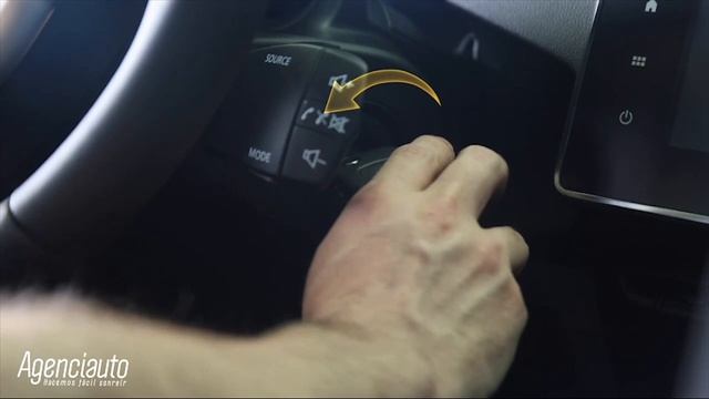 Nivel de aceite de motor de la nueva Renault DUSTER | Renault Agenciauto Medellín смотреть онлайн