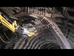 Brokk 170 с ножницами MC200 в шахте