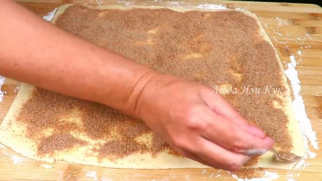 Тающие БУЛОЧКИ на КЕФИРЕ за 10 минут БЕЗ ДРОЖЖЕЙ Люда Изи Кук булочки на йогурте с корицей синнабон