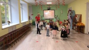 Игра с мишкой, в детском саду. Младшая группа