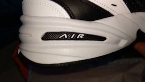 Распаковка Nike Air Monarch IV очень жирные педали