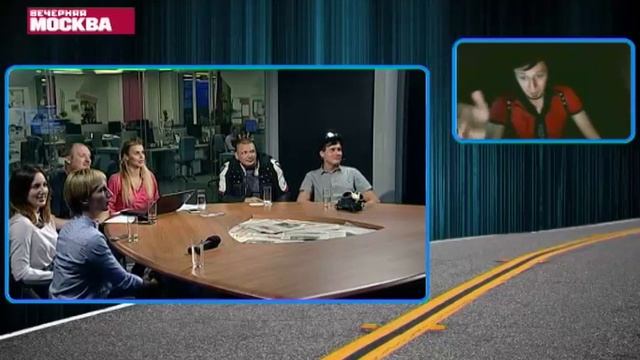 "Болт" отчитал бутовского мотоциклиста за езду без шлема. Вечерняя мотомосква.