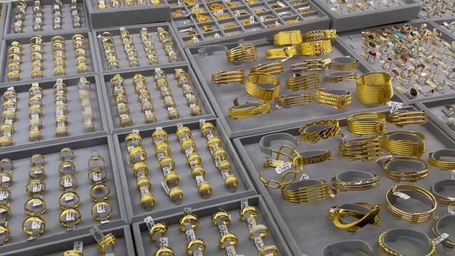 Прогулка по вечерней Анталии ? Большая торговая улица ? ТЦ Марк Анталия ?