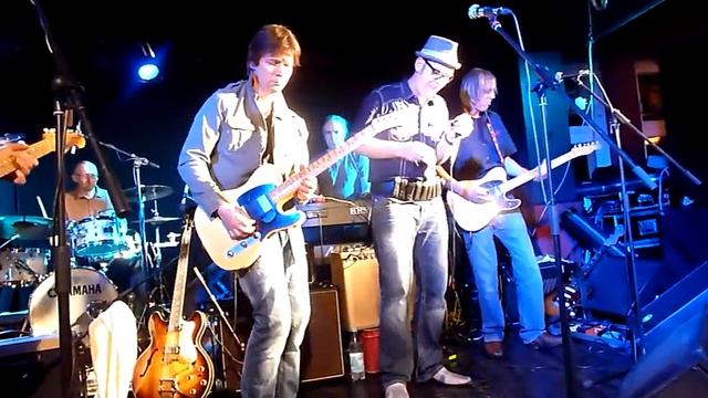 Hilden Gorke Hoheneder & The Altobellis Messin with the Kids смотреть онлайн