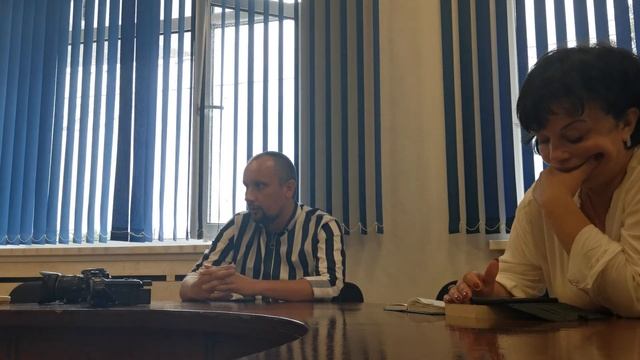 Открытый диалог: полив у ЦДК, лифт в поликлинике, магазин Светофор и снова про прививки смотреть онлайн