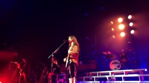 Juanes - Mala Gente / La Camisa Negra (Live in San Francisco)