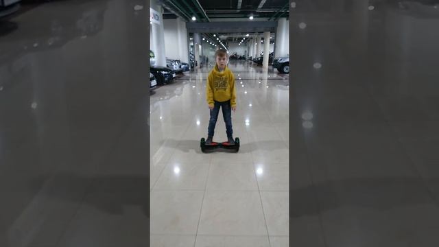 Мая первая поездка на гироскутере смотреть онлайн
