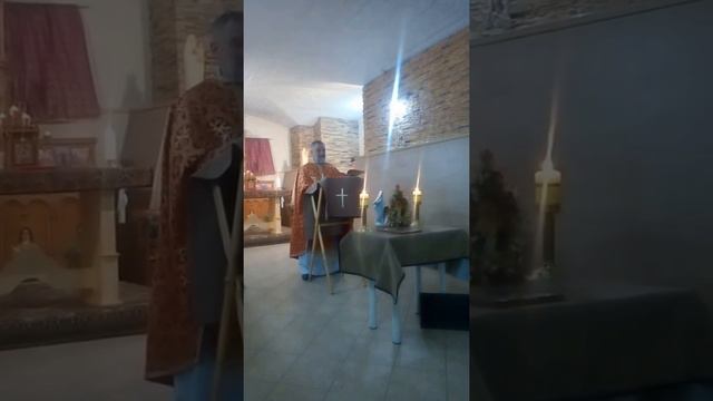 Служба Божа в Неділю Хрестопоклонну, проповідь отця Валерія Шкарубського смотреть онлайн