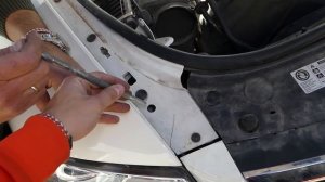 VW TOUAREG HEADLIGHT REMOVAL REPLACEMENT 2002 2003 2004 2005 2006 2007 2008 2009