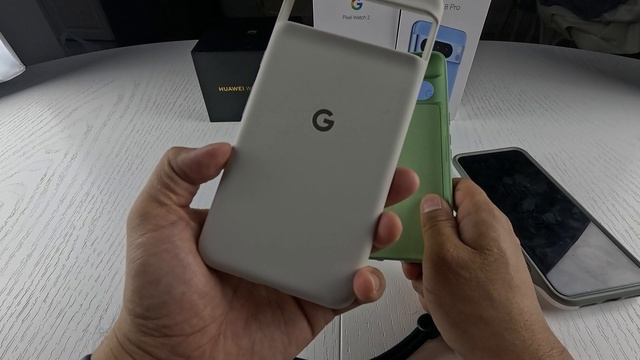 Pixel Watch 2 первый взгляд.. смотреть онлайн