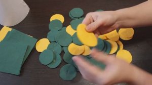 Лайфхак  как можно сделать ёлку из салфеток. Поделка - Елка из салфеток. ЕЛОЧКА своими руками.