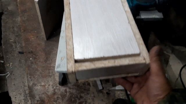 полка для напильников