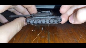 ИС-7 из пластилина