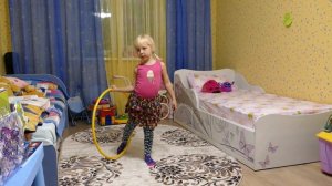 Упражнения с обручем, гимнастика для детей