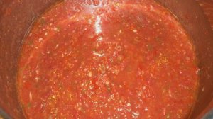 Аджика с хреном и помидорами