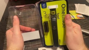 Триммер для бороды и усов Philips QP2520/20, черный, салатовый