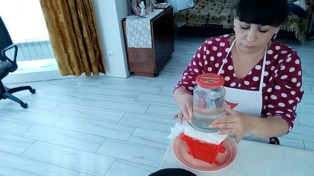 Готовлюсь к Пасхе. Целый день в заботах. Пеку куличи. Крашу яйца. Жизнь семьи в деревне. смотреть онлайн