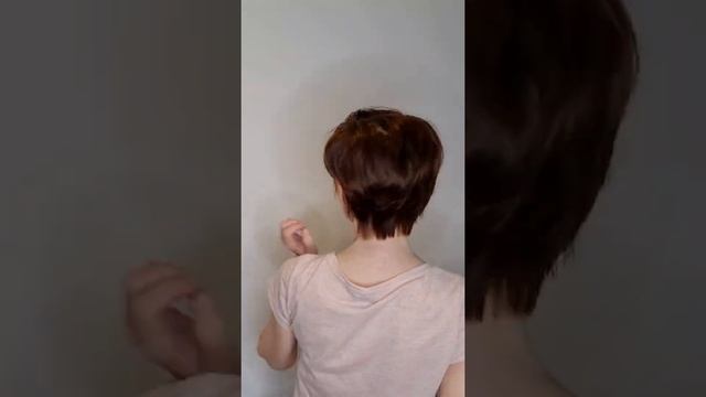 Как придать объём коротким волосам смотреть онлайн