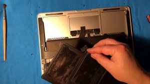 Как самостоятельно заменить батарею в MacBook Air 13 2013. Инструкция для чайников.