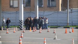 Сдать экзамен ГИБДД "площадка" непросто(((