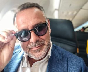 Luca Minnelli - Largo al Factotum