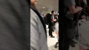Прилетели в аэропорт Домодедово, получаем багаж