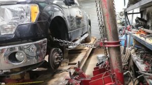 REBUILDING A FORD F150 WITH FRAME DAMAGE IN 16 MINUTES