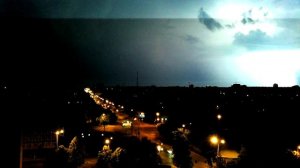 Lightning in the night sky / Гроза в ночном небе над городом.