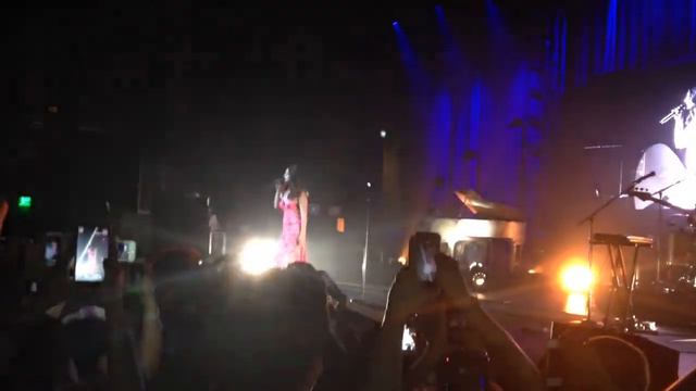 Lana Del Rey - West Coast (live) Las Vegas ULTRAVIOLENCE -full HD смотреть онлайн