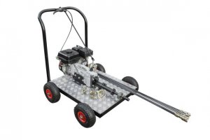 Мамонт прочистная штанговая машина с бензиновым приводом для прочистки труб от 110 до 600мм.