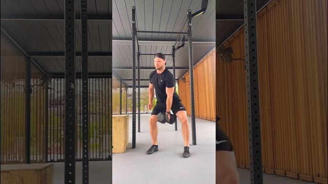 Рывок гантели с виса смотреть онлайн