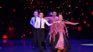 Ансамбль "Mix".Танец  "Венский вальс" 13.04.2024г. Суровикино