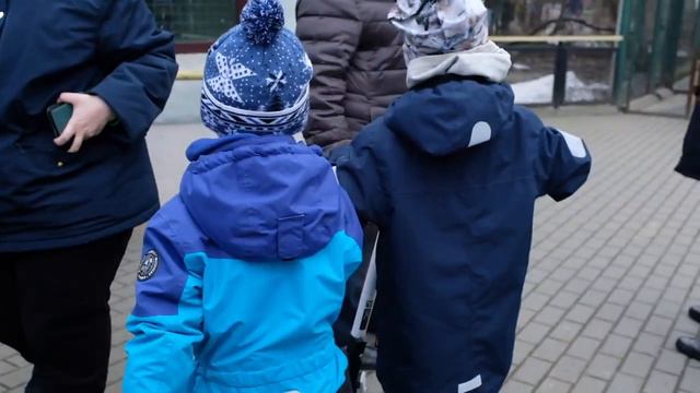 Spring in Moscow Zoo смотреть онлайн