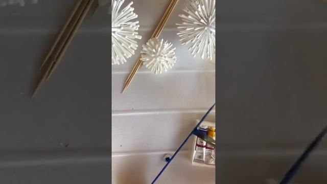 Одуванчики из ватных палочек смотреть онлайн