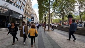 Paris Walking Tour 4K , Nice Walk in Champs Elysees