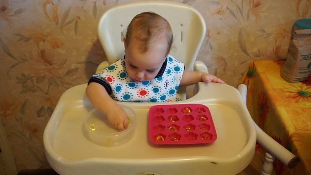 Развивающая игра для ребенка 1 год смотреть онлайн