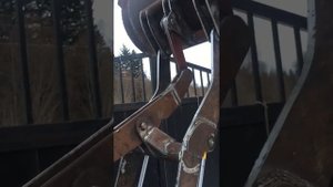 Минипогрузчик своими руками. Стрела как на больших.