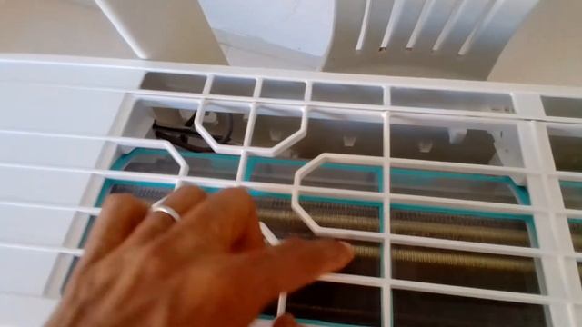 2 posiciones de la manguera de desagüe 3 direcciones de la tubería de conexión y rejilla de aire