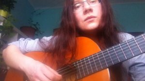 Mond ist überm Fenster над окошком месяц