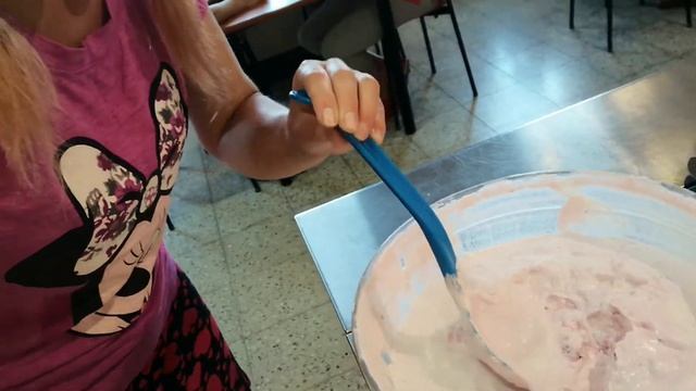 ГДЕ ДЕШЕВО И ВКУСНО ПОЕСТЬ В ПОРИ // ШВЕДСКИЙ СТОЛ // #финляндия смотреть онлайн