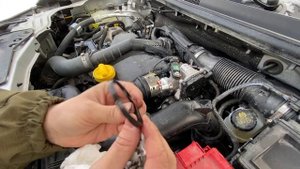 ПЕРВАЯ ПОЛОМКА ДАСТЕРА. Устраняем неисправность! Renault Duster NEW! #duster #renault